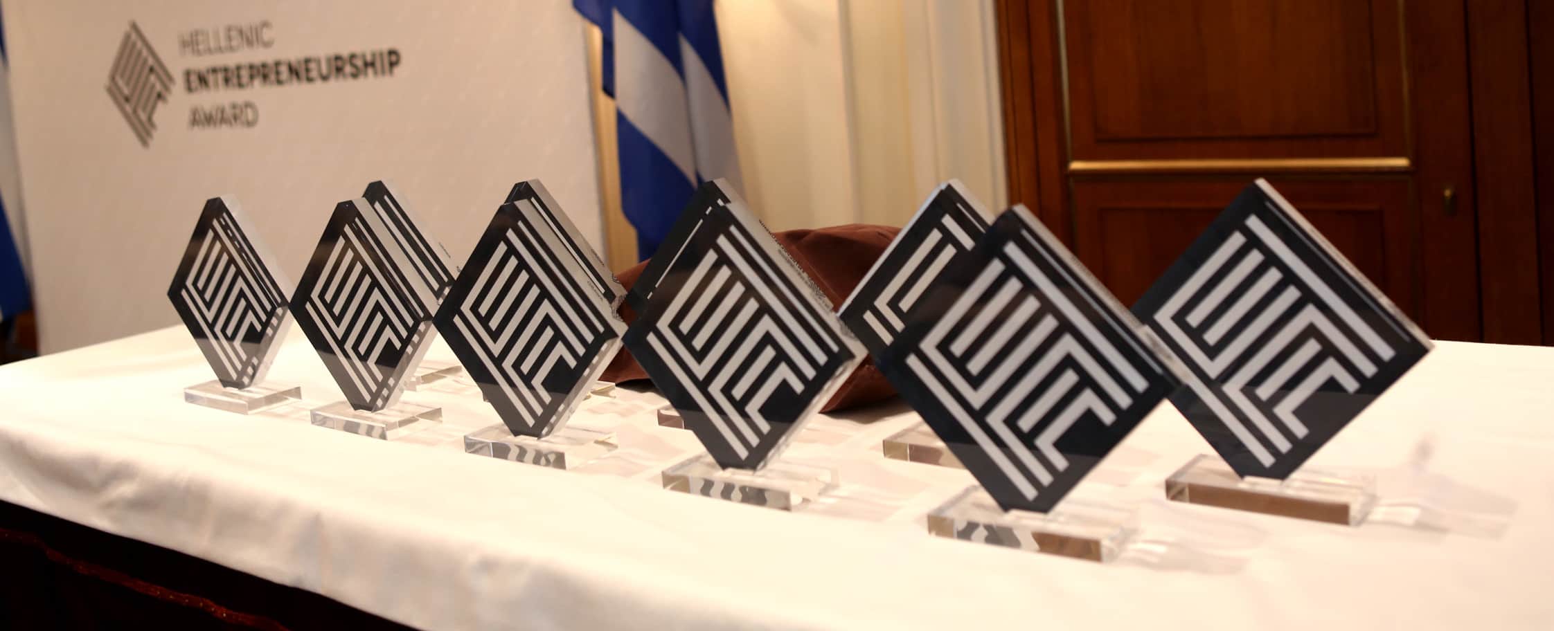 FINALISTS OF THE HELLENIC ENTREPRENEURSHIP AWARD 2013 ANNOUNCED